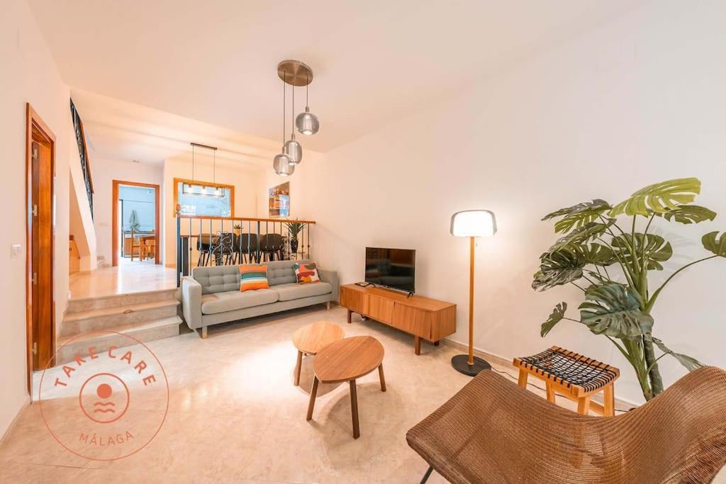 Spacious Home With Lovely Garden - Tcm リンコン・デ・ラ・ビクトリア エクステリア 写真