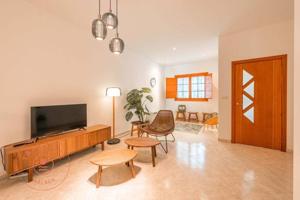 Spacious Home With Lovely Garden - Tcm リンコン・デ・ラ・ビクトリア エクステリア 写真